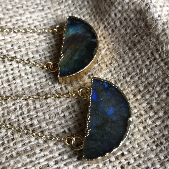 estrella & luna Jewelry - 18K Gold Labradorite Nebula Boho Crystal Necklace